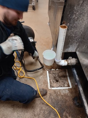 grease trap cleaning